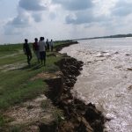 जमिन थियो, खेती थियो, आम्दानी थियो; बलानले सबै बगायो : लालपुर्जा बोकेर विस्थापनको चिन्तामा किसान